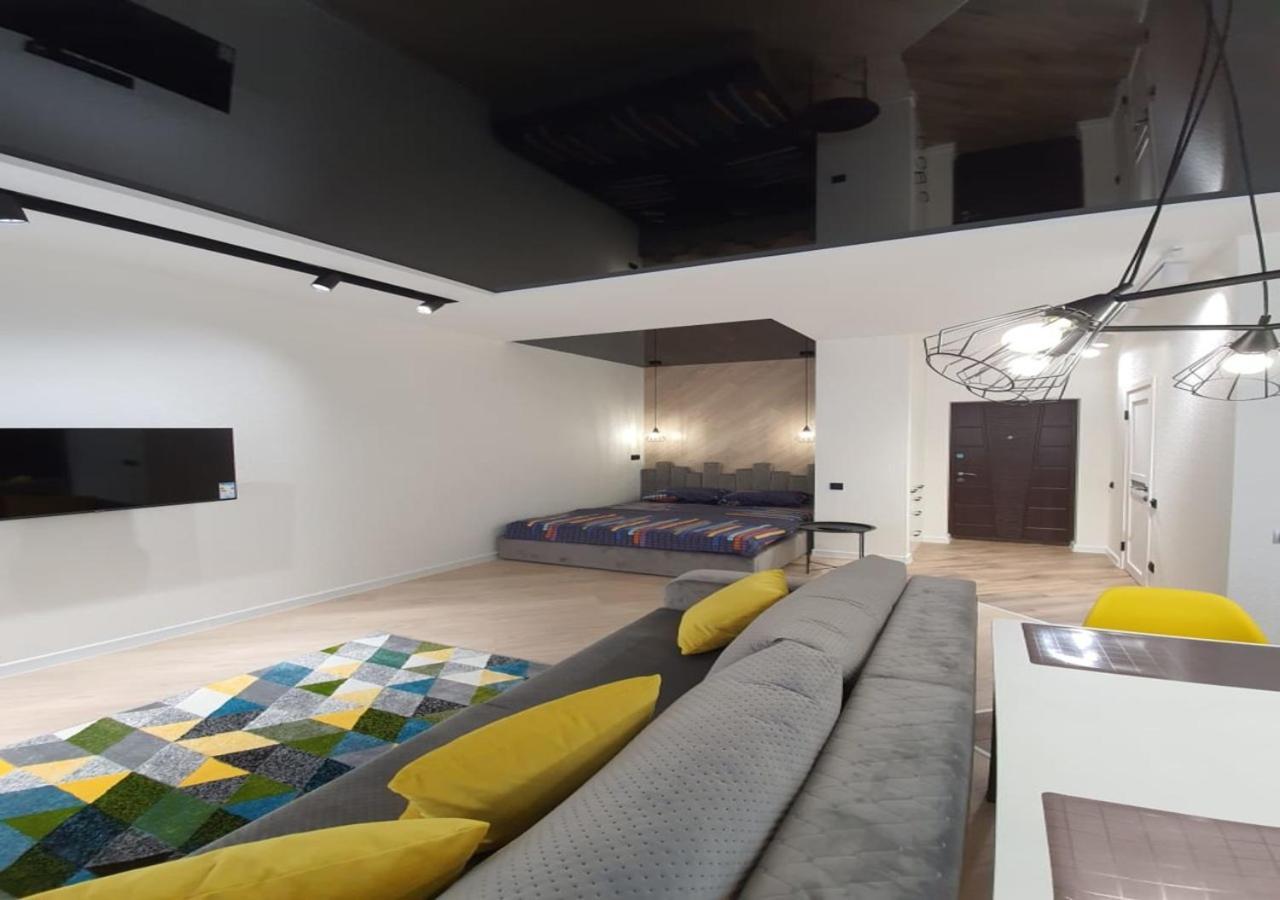 New Lux Apartment 2020 Kharkiv Exterior photo